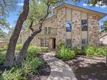 11306 Pickfair DR