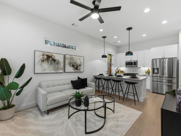 1809 Maple Ave 2, Austin TX 78702