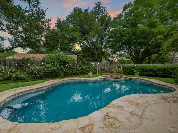 10401 Pinehurst DR, Austin TX 78747