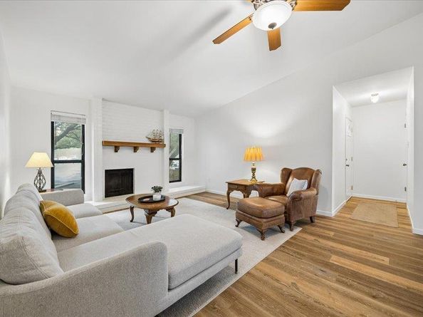 4159 Steck Ave 214, Austin TX 78759
