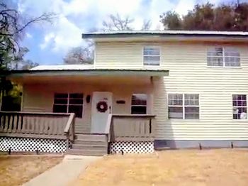 11004 Elm ST