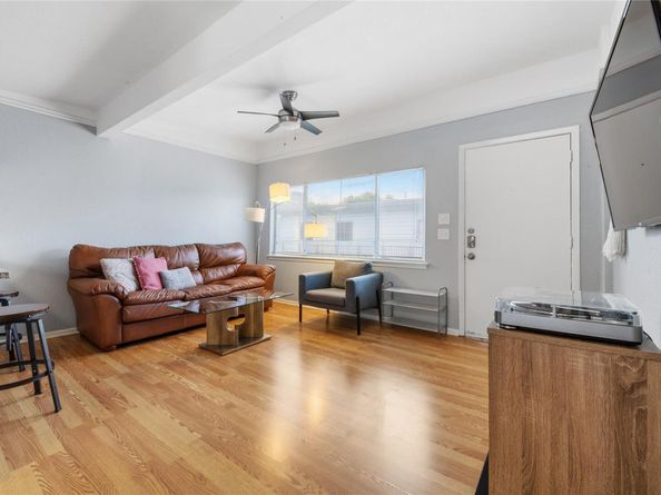 2408 Longview ST 204, Austin TX 78705