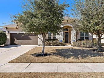 5016 Yucca Flower LN