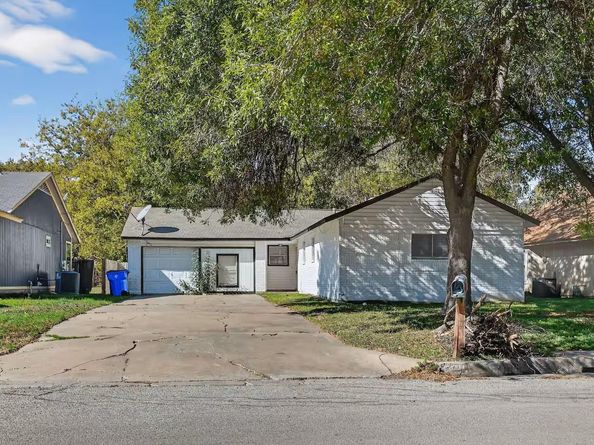 16402 Parkway DR, Pflugerville TX 78660