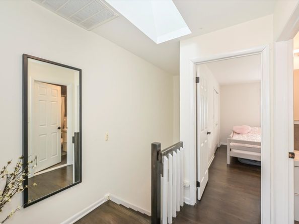 1537 #7 John St, Fort Lee NJ 07024-2561