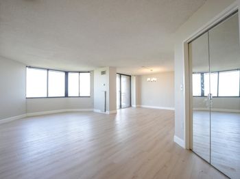 1021 Harmon Cove Tower