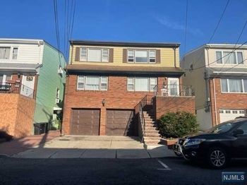 9114 Smith Ave