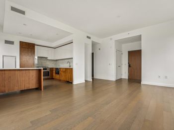 75 Park Lane South