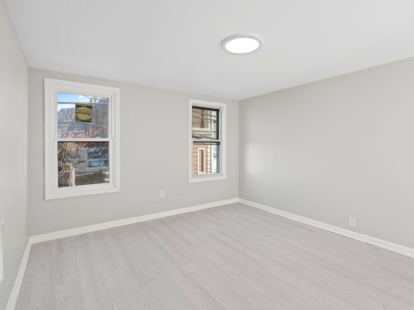 173-175 Lembeck Ave, Jersey City NJ 07305