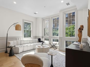 206 Sherman Ave
