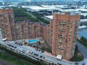 1020 Harmon Cove Tower