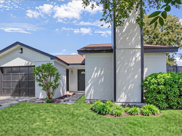 14110 Towne Way Drive, Sugar Land TX 77498