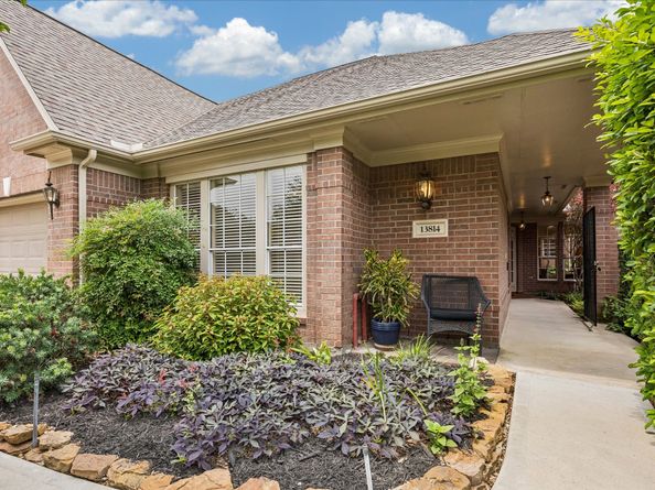 13814 Aspen Cove Drive, Houston TX 77077