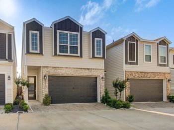 1517 Canter Bayou Way