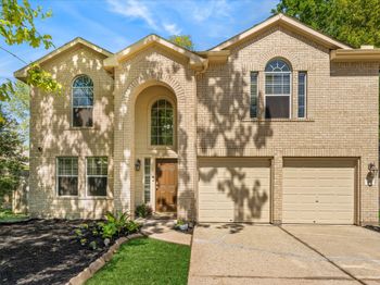 42 Bowie Bend Court