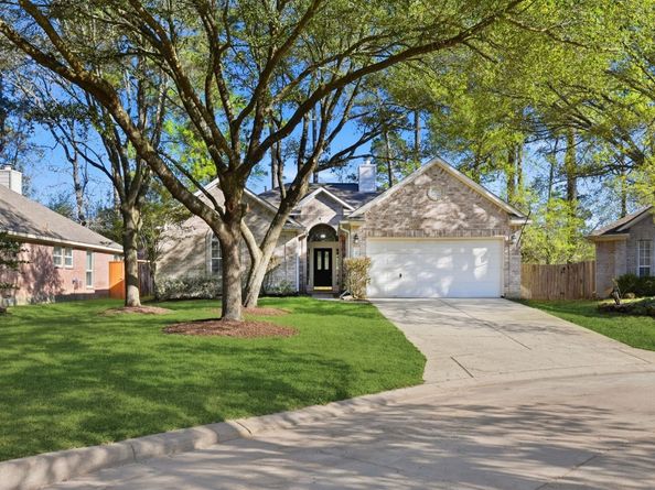 39 N Merryweather Circle, The Woodlands TX 77384