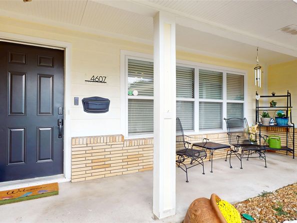 4607 Cetti Street, Houston TX 77009