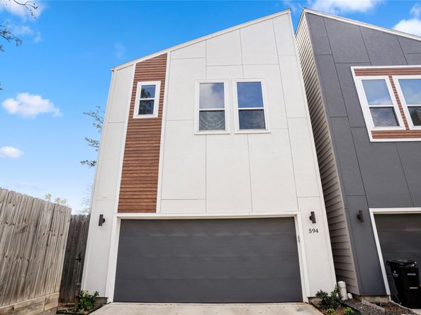 594 Janisch Road, Houston TX 77018