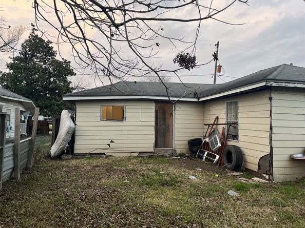 8016 Munn Street, Houston TX 77029