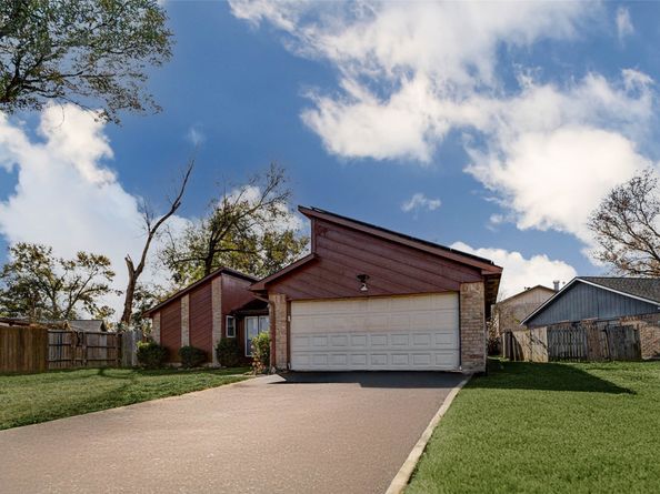 12554 Versailles Drive, Houston TX 77015