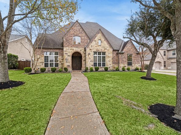 6019 Majestic Pines Drive, Kingwood TX 77345