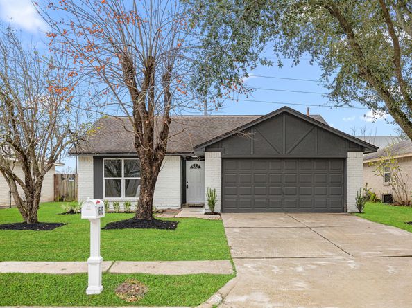 3515 Claverton Drive, Houston TX 77066