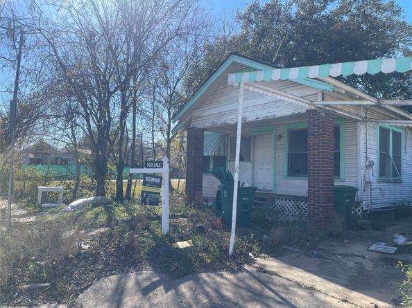 2305 Elysian Street, Houston TX 77026