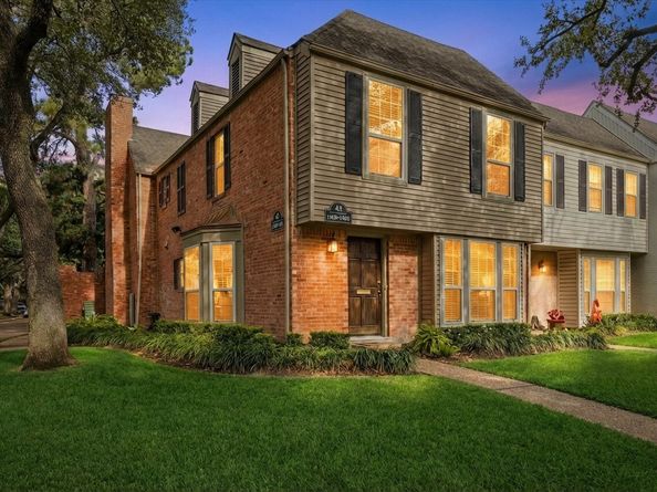 13050 Trail Hollow Drive, Houston TX 77079