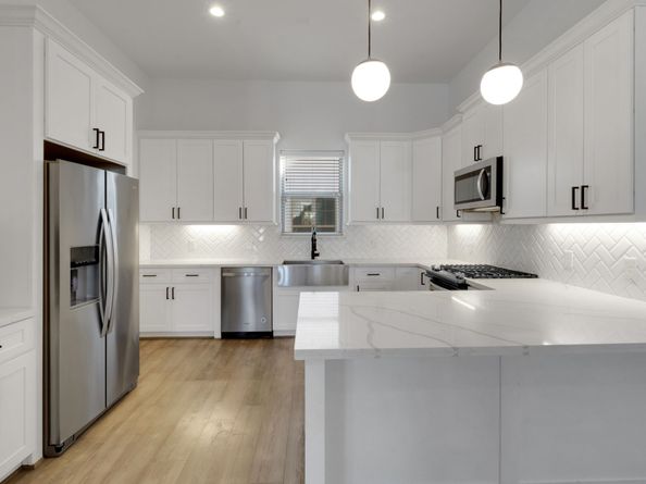 1526 Chestnut Street, Houston TX 77009