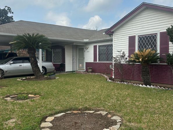 7605 Bywood Street, Houston TX 77028