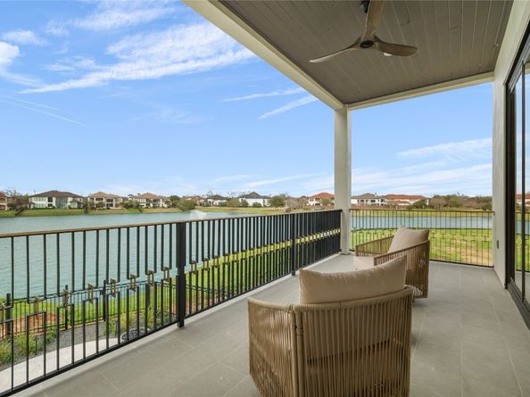 4610 Sunset Circle, Sugar Land TX 77479