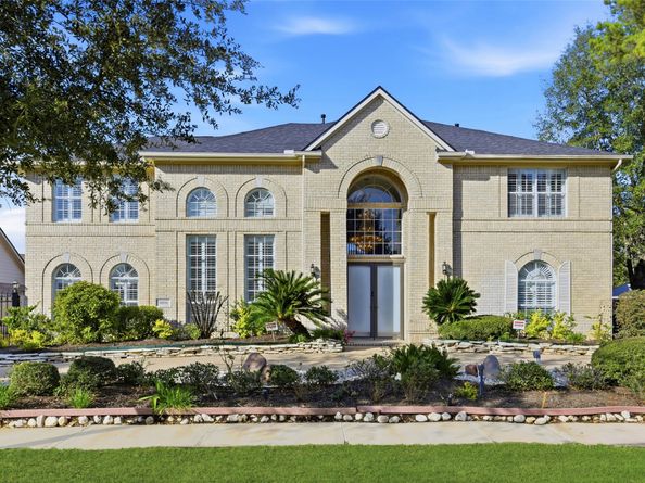 16614 Shorecrest Drive, Houston TX 77095