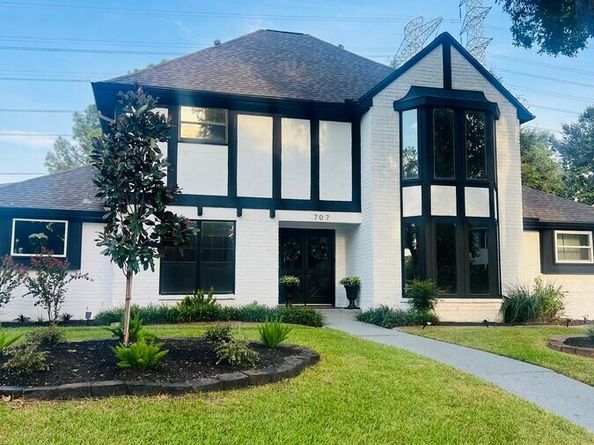 707 Montclair Boulevard, Sugar Land TX 77478