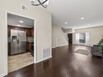 1805 Stoney Brook dr Drive