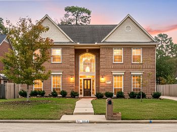 3614 Valley Chase Drive