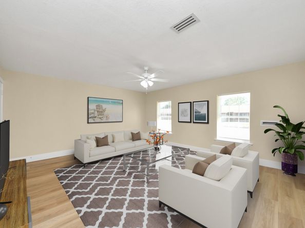 13606 Sunrose Lane, Houston TX 77045