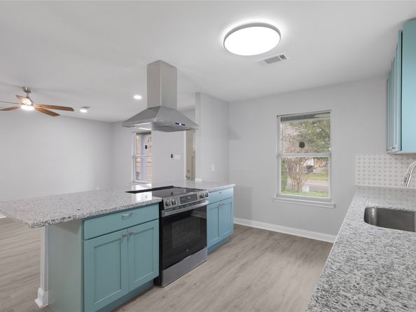 9827 Shive Drive, Houston TX 77078