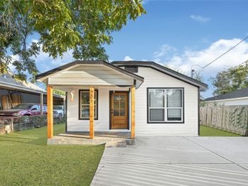 7917 Nashville Street