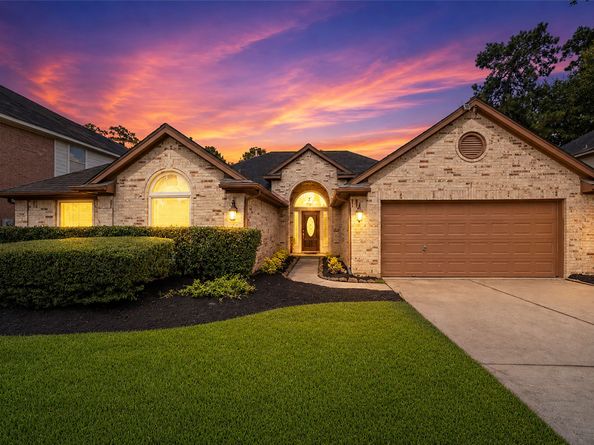 930 Arbor Pine Drive, Tomball TX 77375