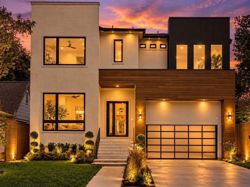 2526 Southgate Boulevard, Houston TX 77030