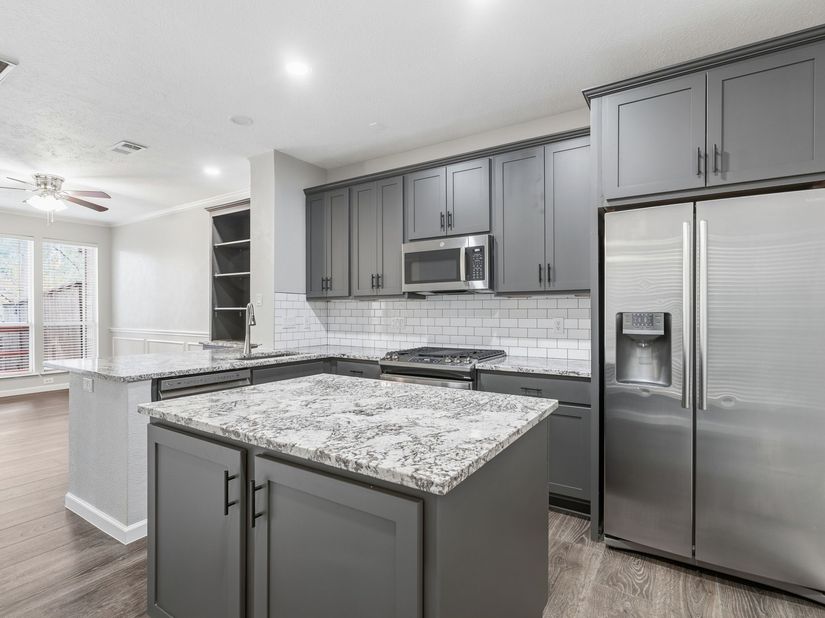 59 N Avonlea Circle N, The Woodlands TX 77382