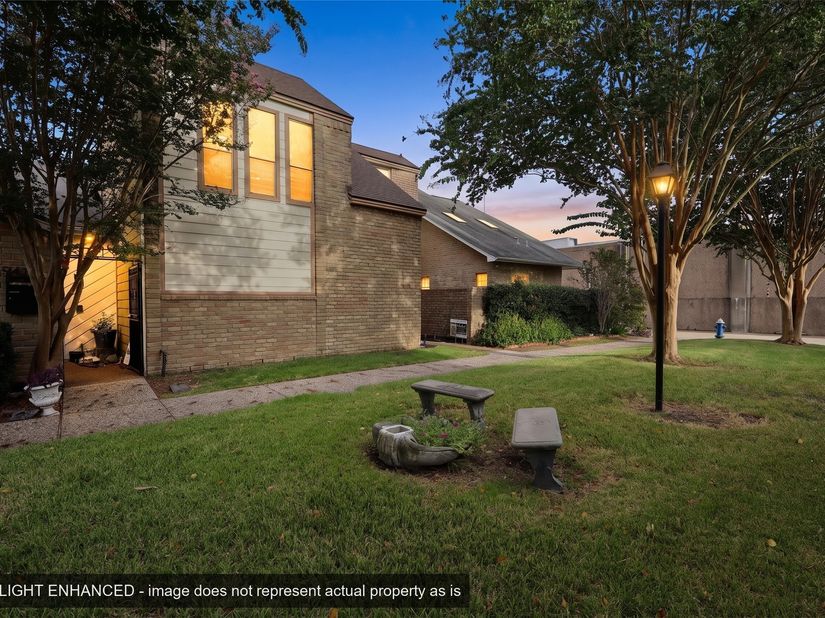 9423 Denbury Way, Houston TX 77025