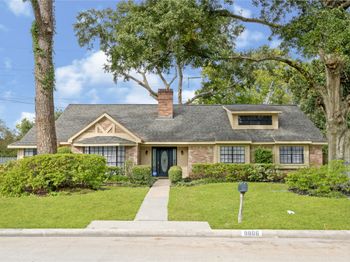 9806 Emnora Lane