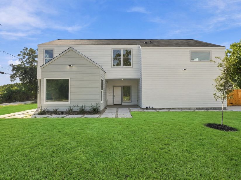6833 Cohn A and B, Houston TX 77091