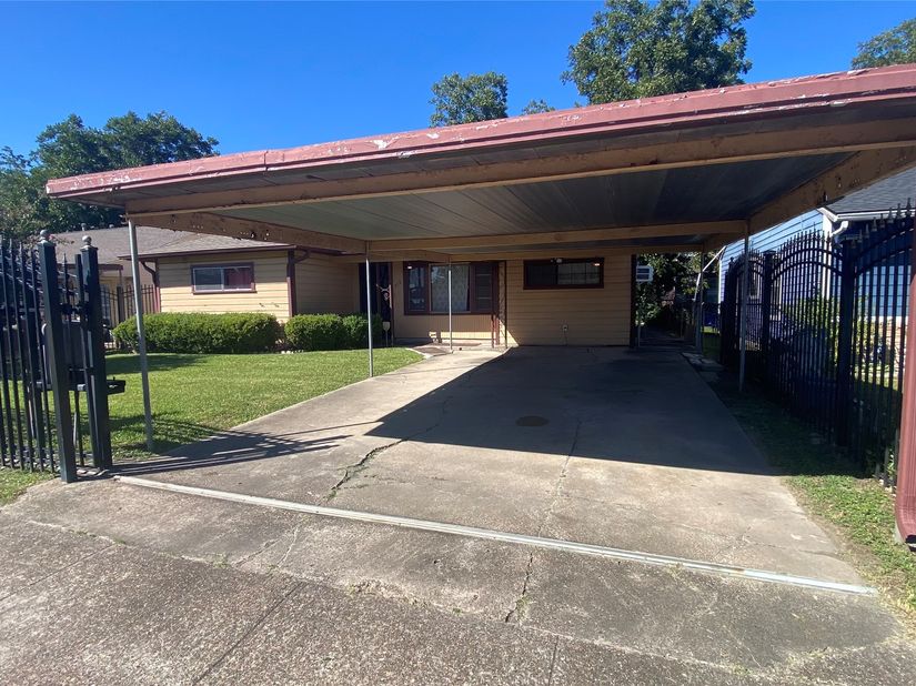 938 Kress Street, Houston TX 77020