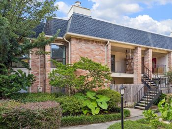 1601 S Shepherd Drive