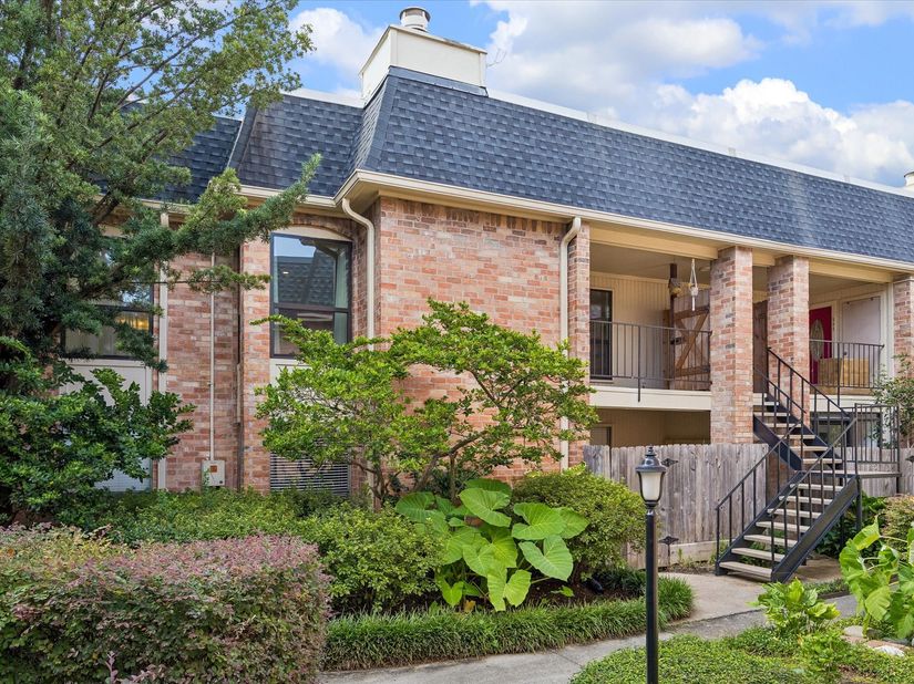 1601 S Shepherd Drive 281, Houston TX 77019