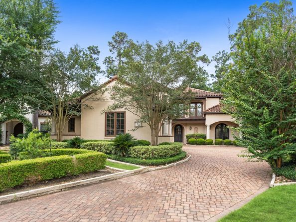 7 Ivy Castle Court, The Woodlands TX 77382