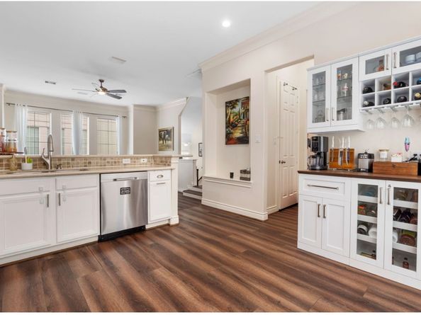 5733 Kansas Street, Houston TX 77007