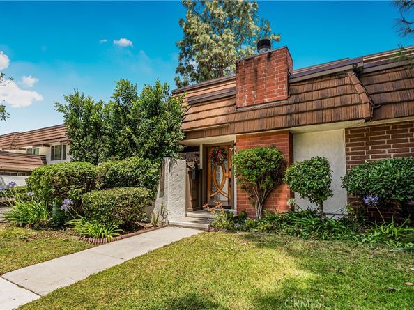 22170 James Alan Circle 1, Chatsworth CA 91311